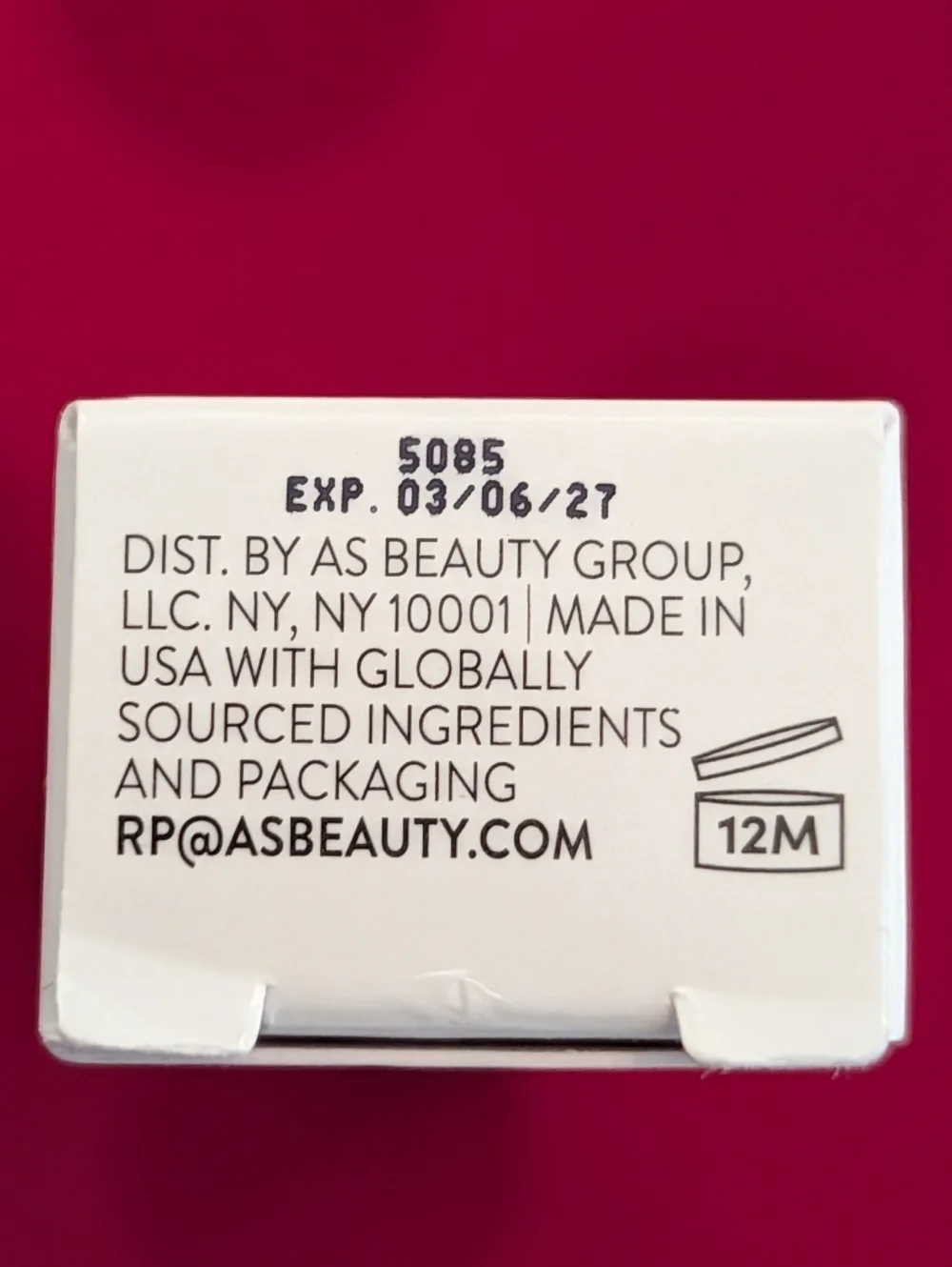 Lip Balm Laura Geller Shine-N-Shield Lip Balm SPF 15 Golden Hour Exp 3/6/27 🆕